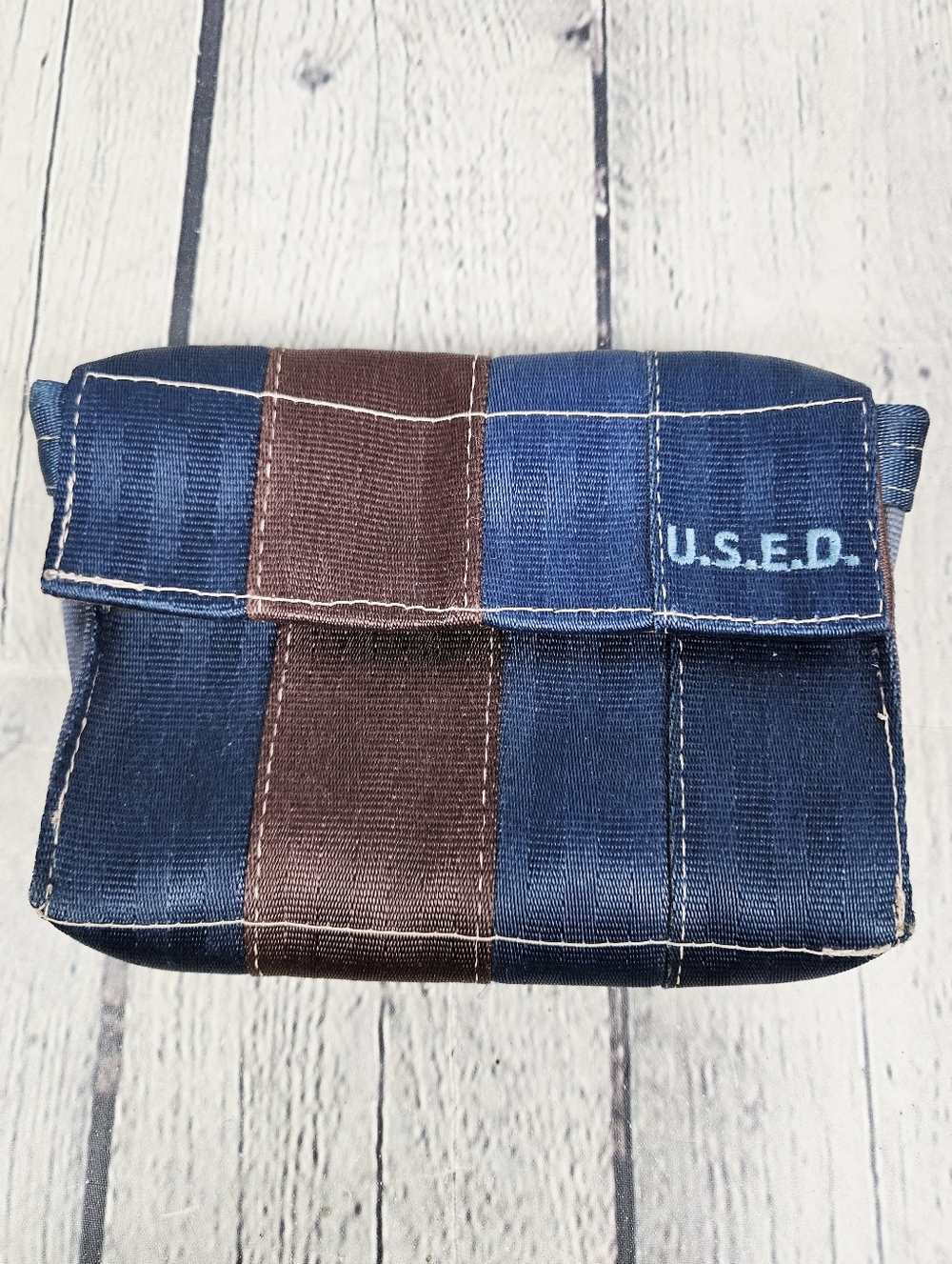 U.S.E.D. | 4x1 seatbelt velcro belt pouch